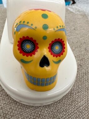 Nora Fleming rare and retired sugar skull attachment